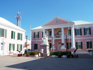 Nassau_Piazza del Parlamento