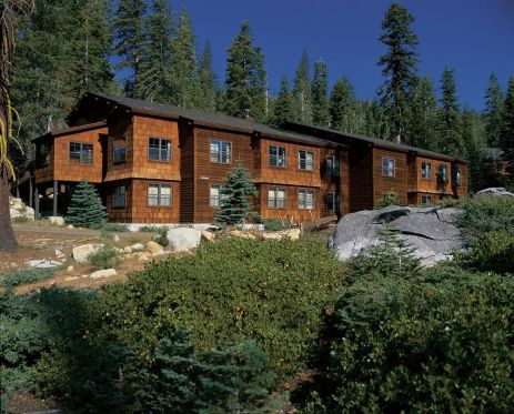 Wuksachi Lodge at Sequoia NP